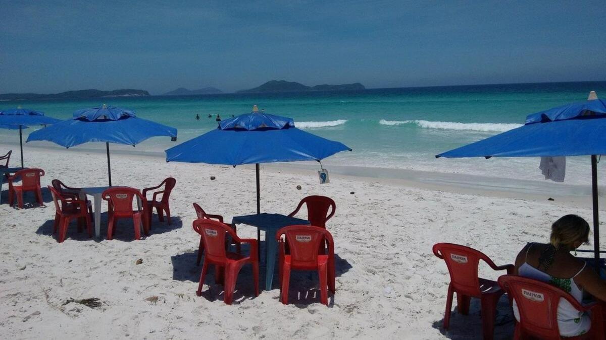 YOUNG- AMPLO, JOVEM E PRÁTICO- PRÓXIMO DAS MELHORES PRAIAS E PONTOS TURÍSTICOS - IDEAL PARA PEQUENOS GRUPOS e FAMILIAS Cabo Frio Esterno foto